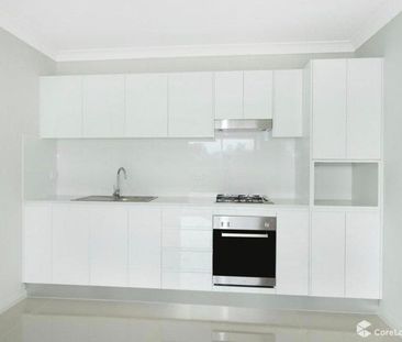 Modern and relaxed living - Photo 4