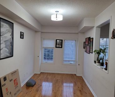 For Lease - 435 Hensall Circle Unit# 130, Mississauga, Ontario - Photo 1