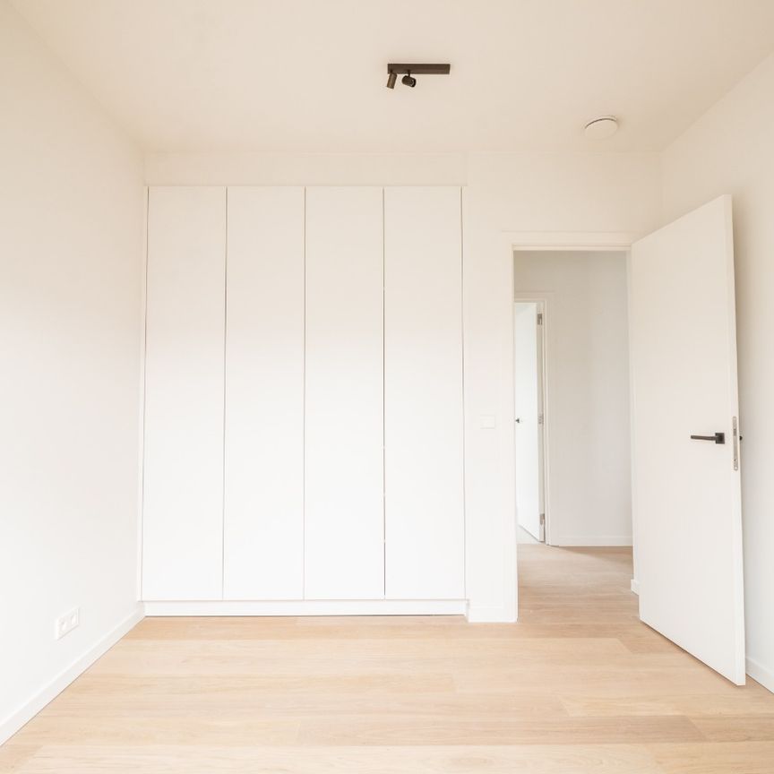 Modern BEN-appartement met terras in hartje Wilrijk! - Photo 1