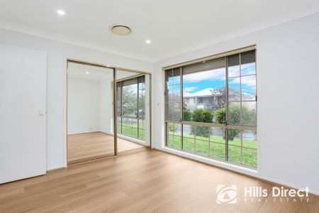 Four Bedroom Home with Covered Alfresco & Large Yard - Photo 4