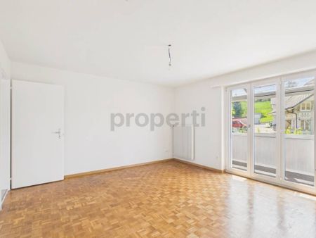 Charming 3.5 room apartment with sunny conservatory - Foto 4
