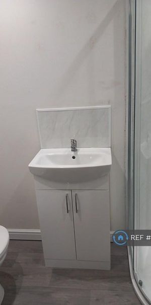 3 bedroom bungalow to rent - Photo 2