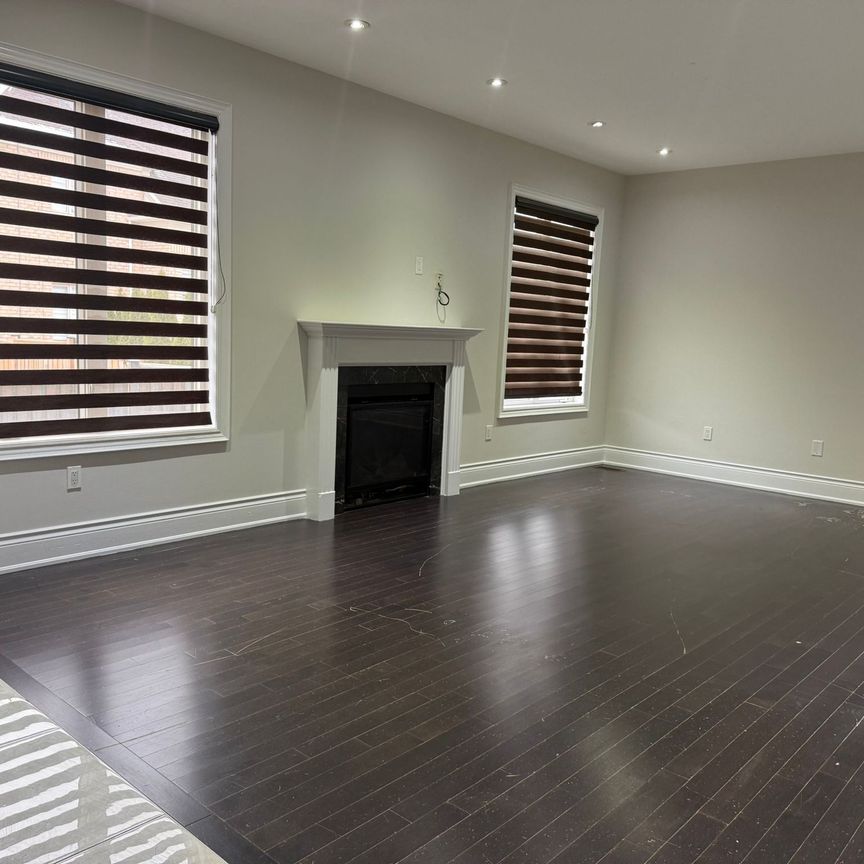 For Lease - 43 Martin Byrne Drive Unit# Upper, Brampton, Ontario - Photo 1