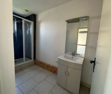 Dans belle maison, joli T1 entièrement rénové - Photo 4