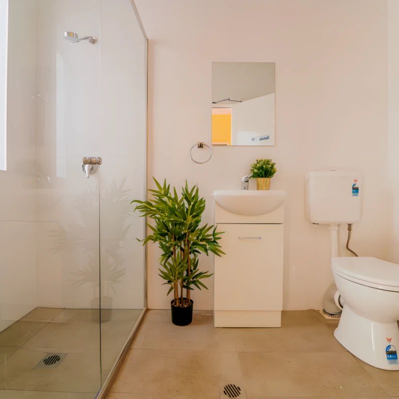 14 Holt, Sydney - Photo 1