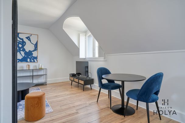 Location Appartement 1 pièce 27m² VERSAILLES 78000 - Photo 1