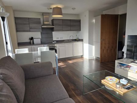 2 Bed Flat, The Riverside, M5 - Photo 4