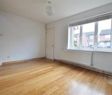1 bedroom semi-detached house to rent - Photo 4