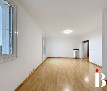 Location Appartement 5 pièces 83m² ST HERBLAIN 44800 - Photo 1