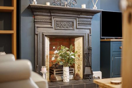 3 bedroom detached house to rent - Photo 3