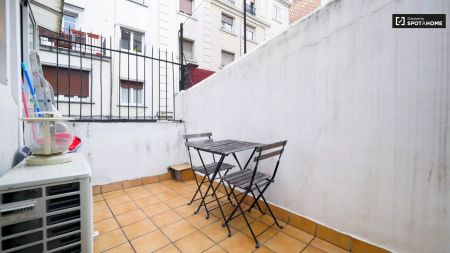 2-bedroom apartment for rent in Vila de Gràcia, bills included - Photo 3
