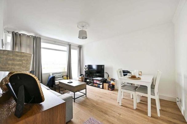 Fontley Way, Roehampton, SW15 - Photo 1
