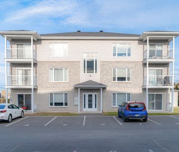 Magnifique Appartement 4 ½ Style Condo - Photo 2