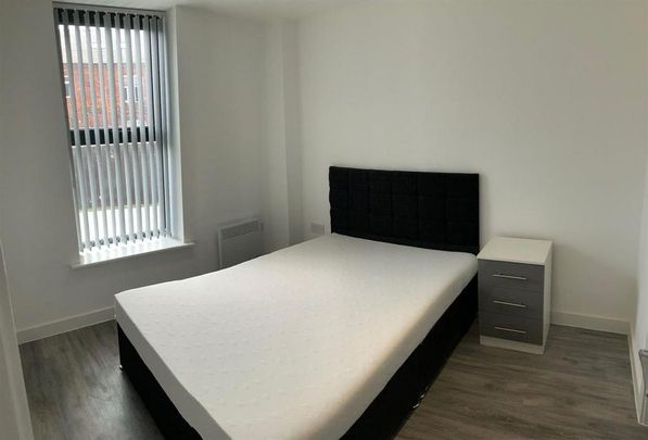 2 bedroom flat to rent - Photo 1
