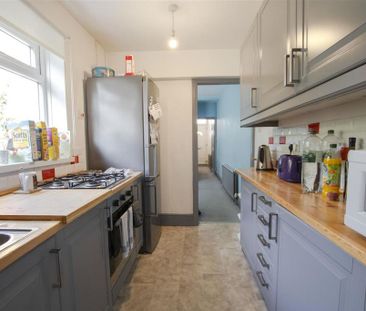 3 bedroom house to rent - Photo 2