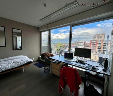 Lichtrijke, gerenoveerde studio met terras te huur in Leuven - Photo 4