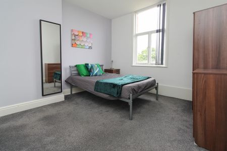 1 bedroom House Share to rent - Photo 5