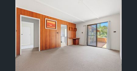 Comfortable & Convenient Living - Photo 4