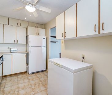 For Lease - 665 Bathgate Drive Unit# 1914, Overbrook - Castleheight... - Photo 2