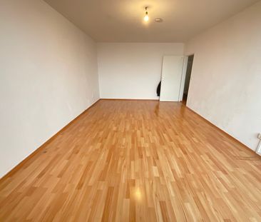 Großes WG Zimmer mit Balkon - Photo 1