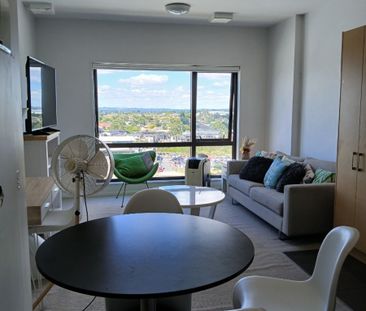 Putney Way Apartment in the Heart of Manukau CBD - Photo 5