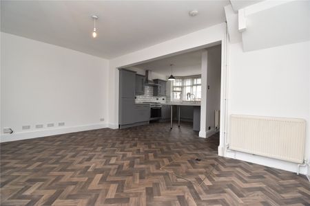 King George Road, Colchester, CO2 7PE - Photo 2