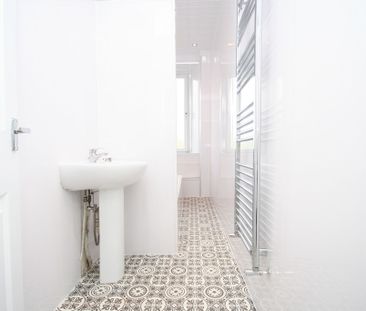 Cumbernauld Road,1 Bright Bed Unfurnished in Dennistoun, Available ... - Photo 5
