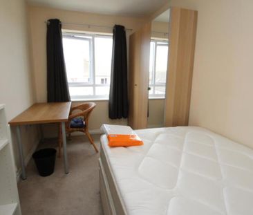 ***STUDENT PROPERTY *** 6 bedroom student property 5 min walk from ... - Photo 1