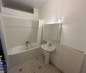 Location Appartement 2 pièces 58m² VILLEFRANCHE SUR SAONE 69400 - Photo 3