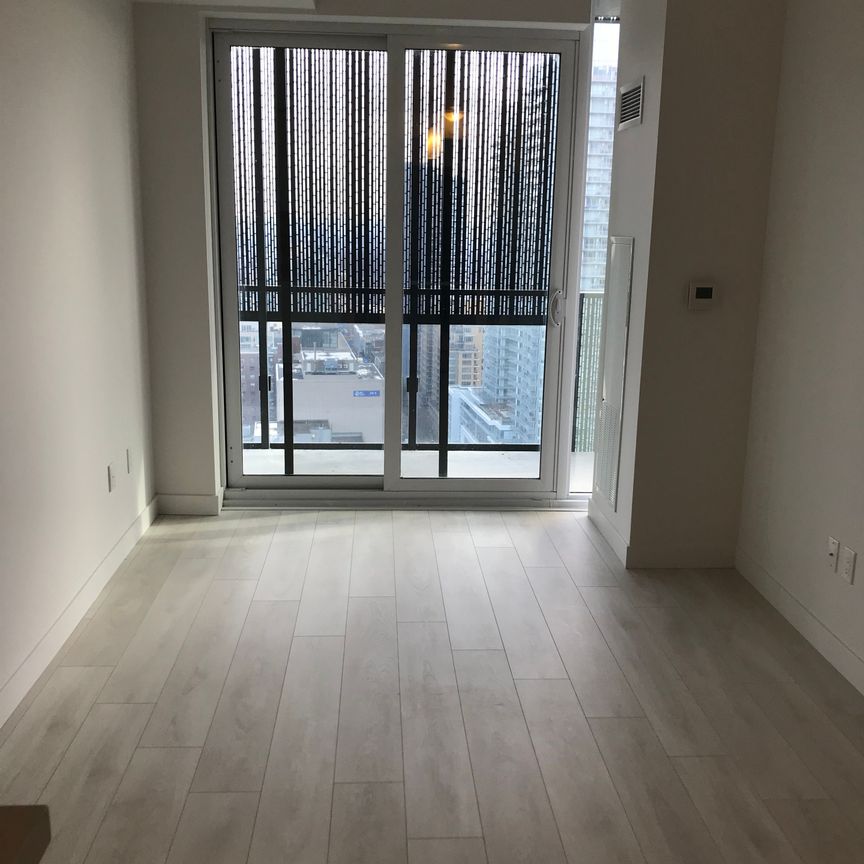 For Lease - 8 Eglinton Avenue Unit# 3509, Toronto, Ontario - Photo 1