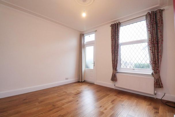 2 bedroom house to rent - Photo 1