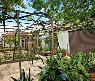 Beautifully presented 3 bedroom home! - Photo 3