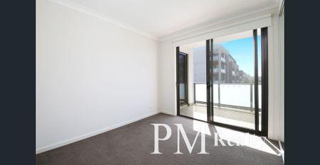 Modern Apartment with an Abundance of Space and Light - Photo 3