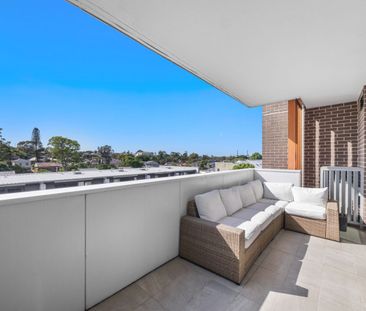 Contemporary. Bright. Community - Photo 3