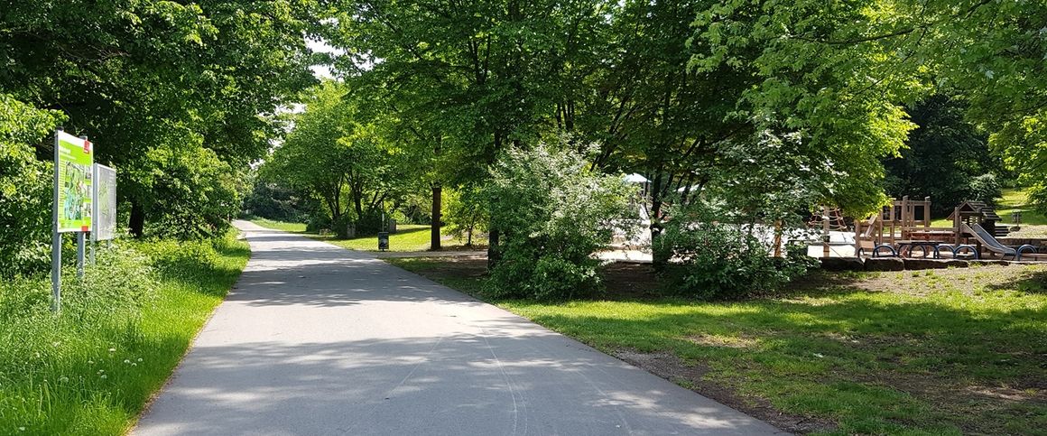 Siesta Feeling unterm Dach:-)Zauberhaftes 2-Zi. Dachstudio mit gute Laune Faktor - Photo 1