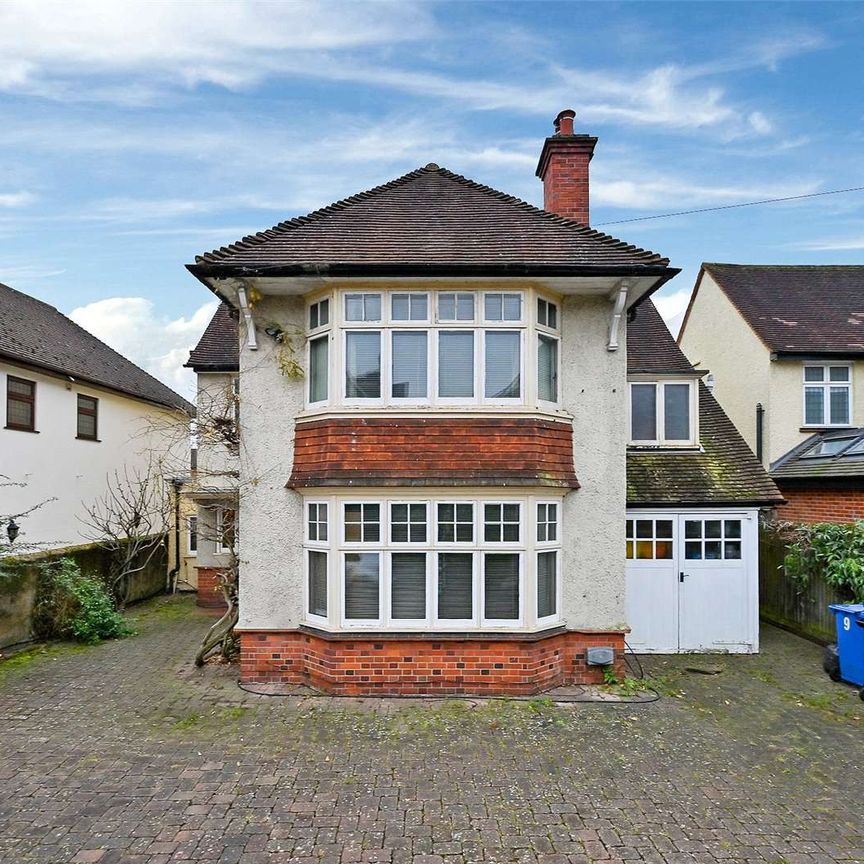 A substantial four bedroom family home centrally located in Maidenhead with off street parking for several cars - Photo 1