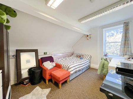 Flat 3, 53 Clarkegrove RoadBroomhillSheffield - Photo 5