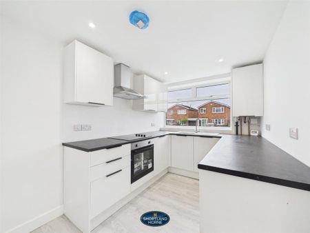 2 bedroom flat to rent - Photo 5