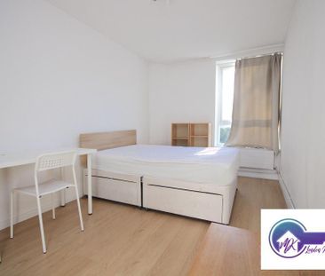 1 bedroom in a flat share to rent - Photo 4