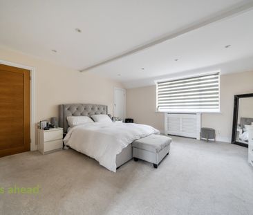 Grove Wood Hill, Coulsdon, CR5 - Photo 2