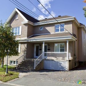 Très grand et Lumineux 5 1/2 (Ville de Richelieu) - Photo 2