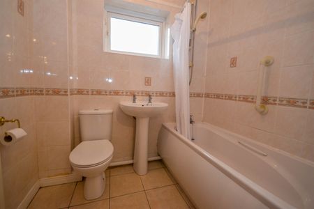 2 bed house to rent in Henry Street, Gosforth, NE3 - Photo 3