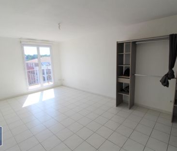 Location Appartement 1 pièce 33m² AIX EN PROVENCE 90ème - Photo 1