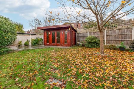 2 bedroom maisonette to rent - Photo 4