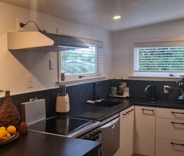 Charming 3-Bedroom Family Home for Rent in Waihi - Waihi - Photo 2