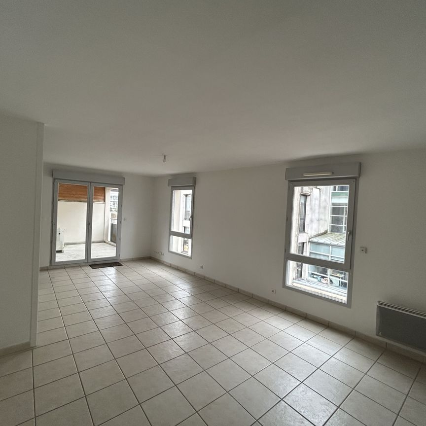 Location Appartement 3 pièces 70m² LIMOGES 87000 - Photo 1