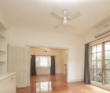 45 Charles Street, Glen Iris VIC 3146 - House For Rent | Domain - Photo 2