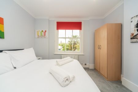 2 Bed Flat, Edgeley Road, SW4 - Photo 4