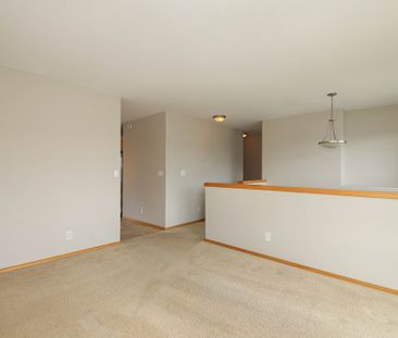 Beautiful Home in Kentwood - Photo 4