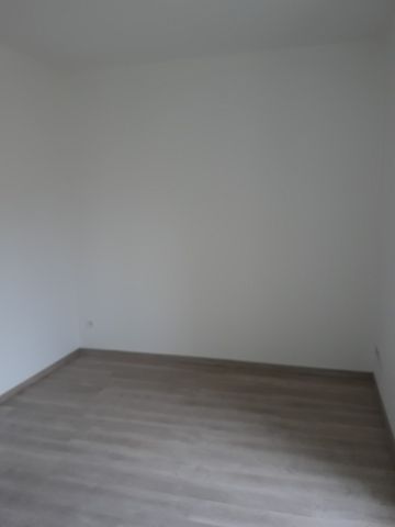 Location Appartement 1 pièce 17m² - Photo 4